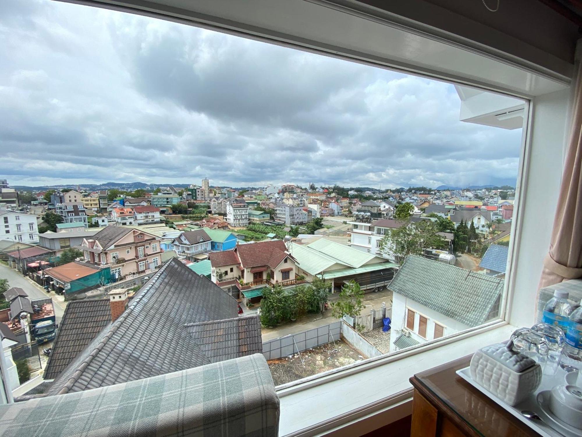 Villa Minh Tuyet Dalat Bagian luar foto